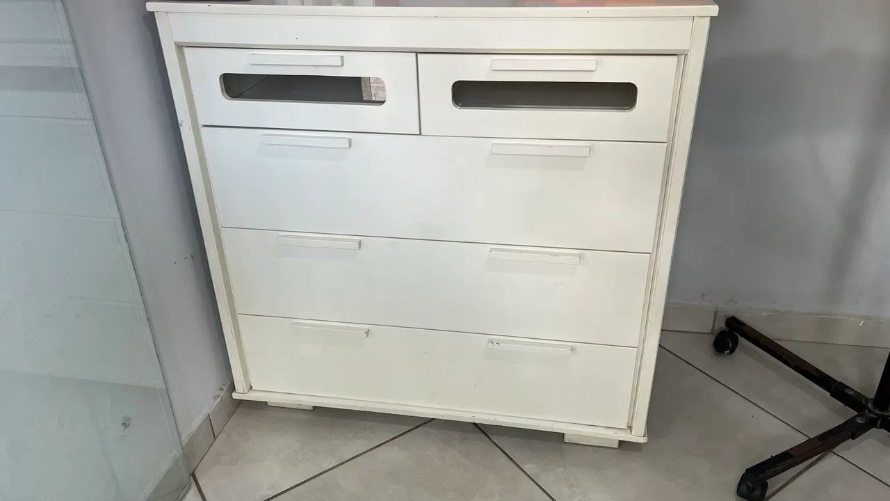 Cômoda 64296129217538124