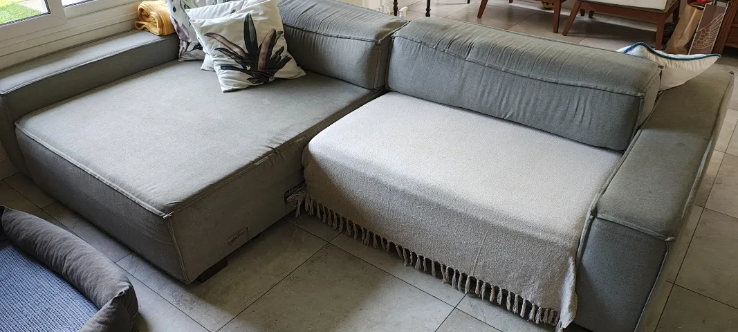 Sofá Duccio Karams - BAIXOU!!! PRECISO vender rápido! De R$16.000 po R$2.380