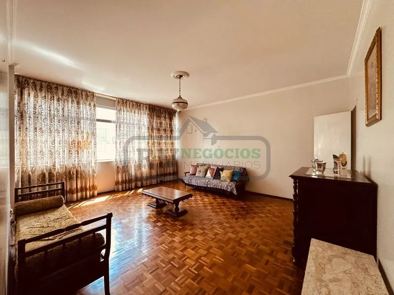 ADI (( AMPLO APARTAMENTO para venda tem 168 metros quadrados com 3 quartos em Centro