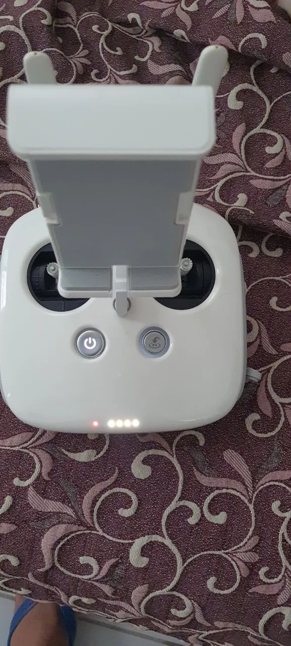 Drone DJI Phanton 4, Funcionado tudo, a bateria não recebe carga. - Foto 6