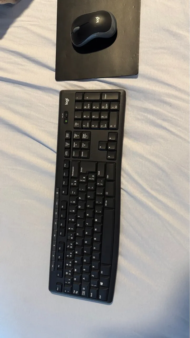 Kit Teclado e Mouse Logitech Sem Fio
