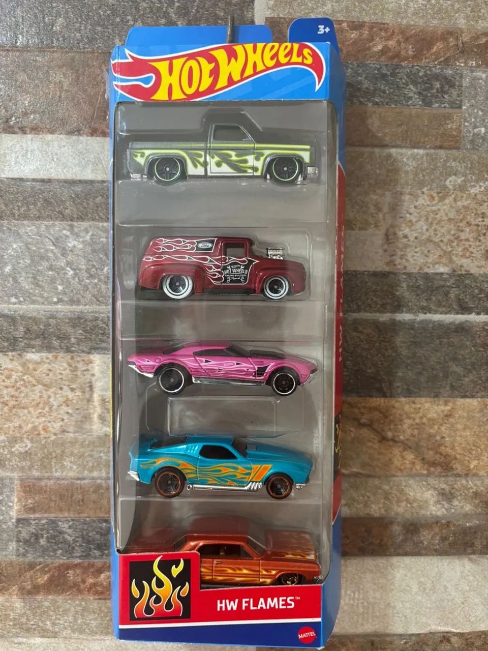 Pack 5 carrinhos HOTWHEElS  (NOVOS) - Foto 4