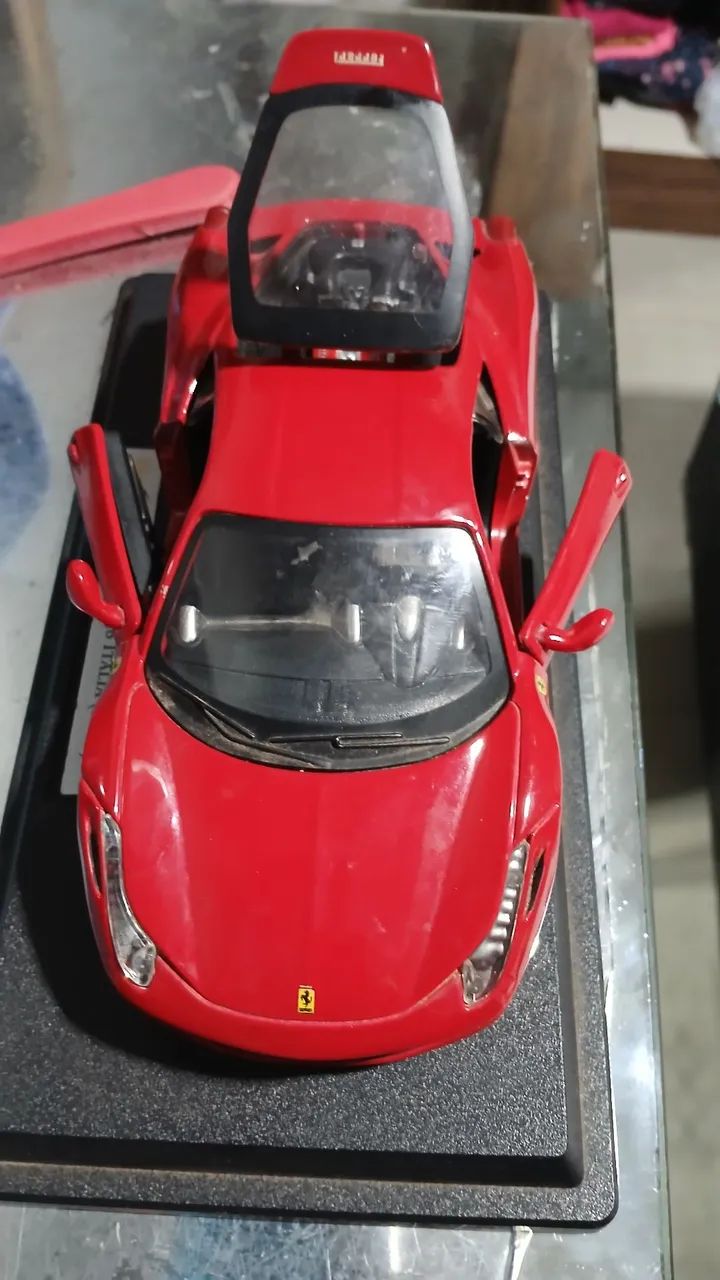 Vendo ou troco miniatura da ferrari. - Foto 3