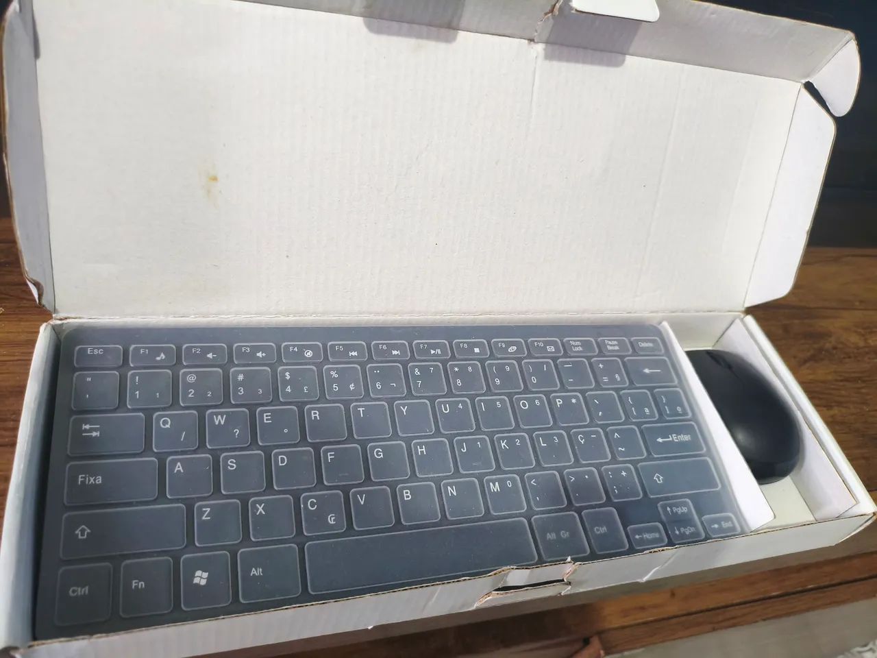 Kit mini teclado e mouse sem fio Ultrafino Wireless K-03.<br> - Foto 2