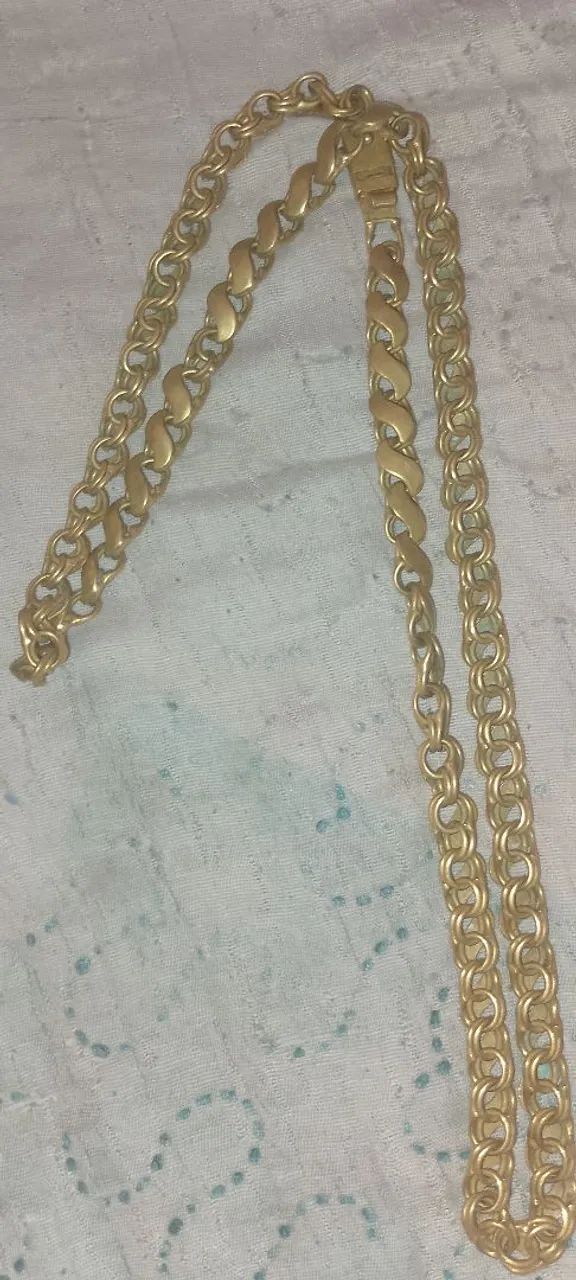 Vendo cordão de moeda antiga 