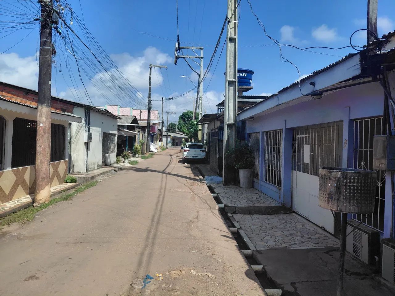 Casa com ótima localização: Escolas,Polícia,Supermercado,UBS,centro, Praça!  - Foto 5