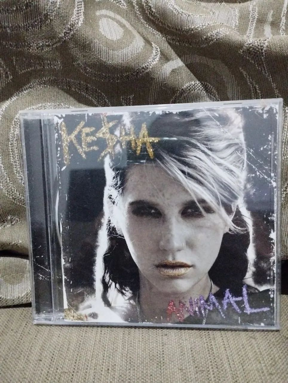 CDs Kesha  - Foto 3