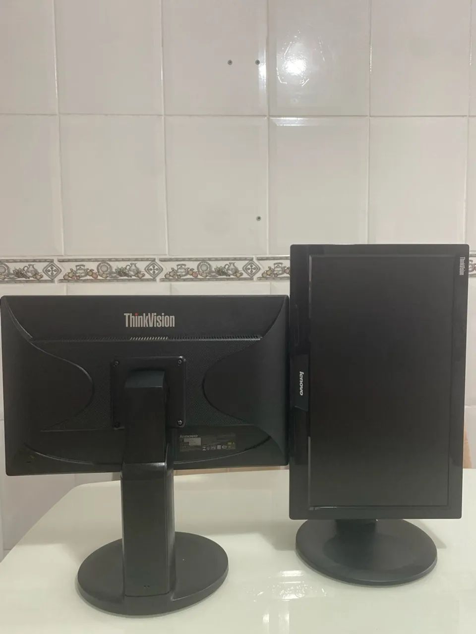 Monitor Lenovo  - Foto 2