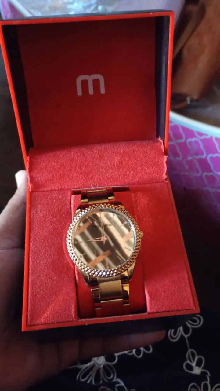 Vendo 2 Relógios 