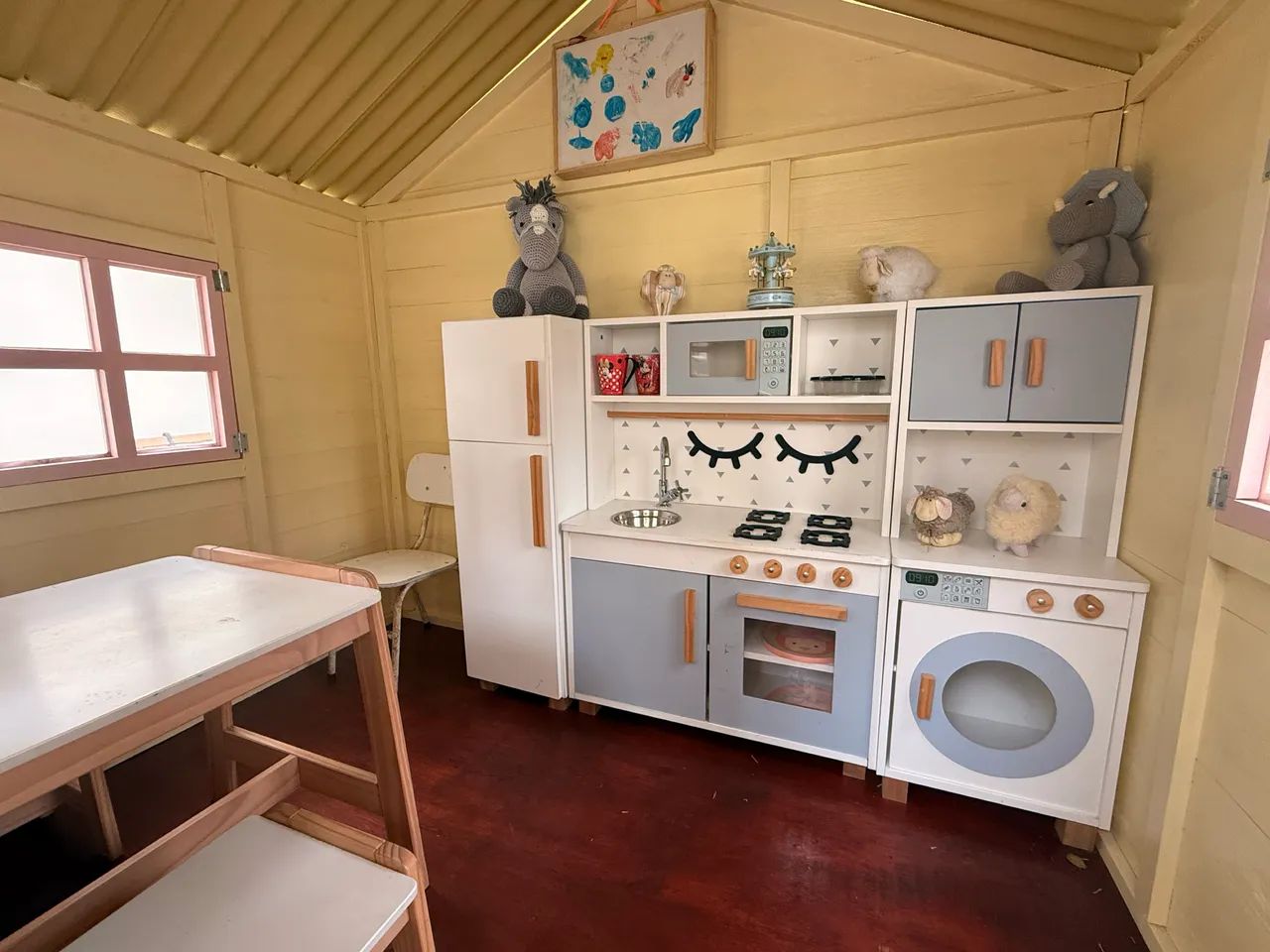 Casinha de Brinquedo Infantil Completa (Mobiliada) - Praticamente Nova - Foto 4