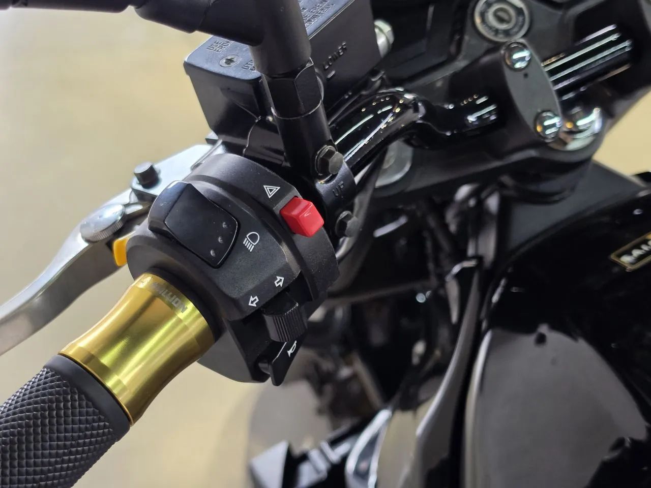 SUZUKI Bandit 650 N - 2011 - Foto 3