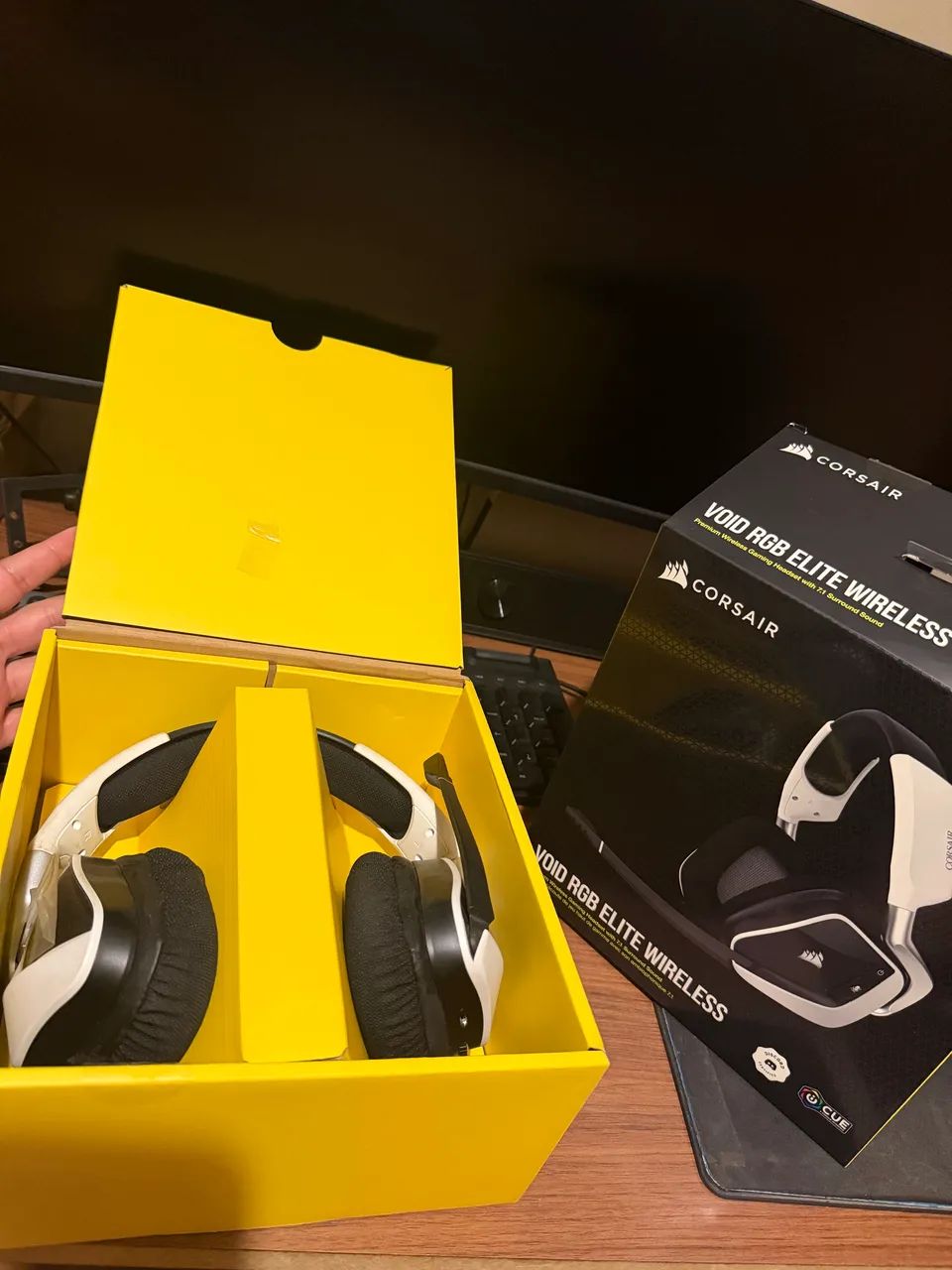 Headset Corsair Void Wireless Elite