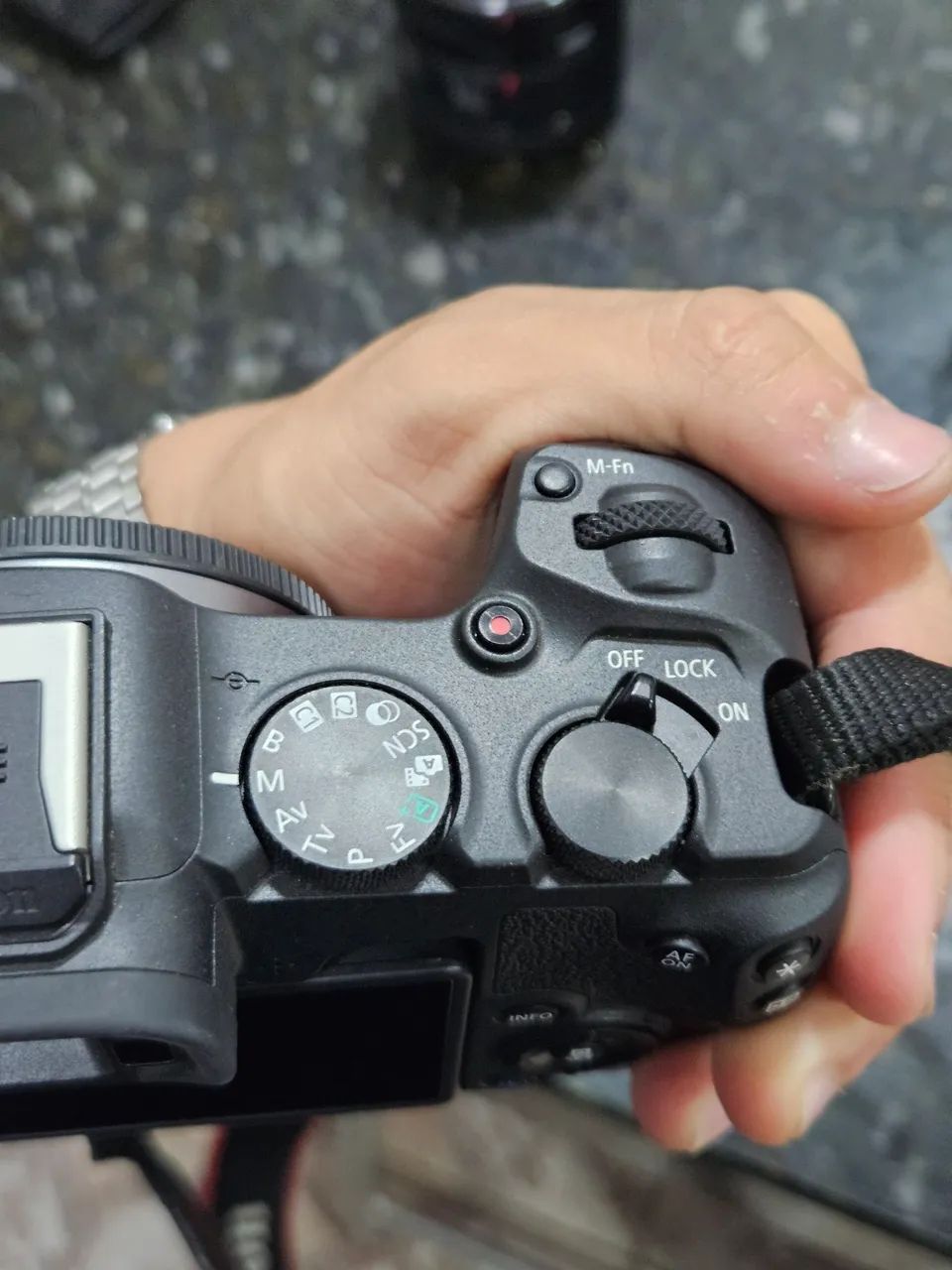 Canon r8 - Foto 4