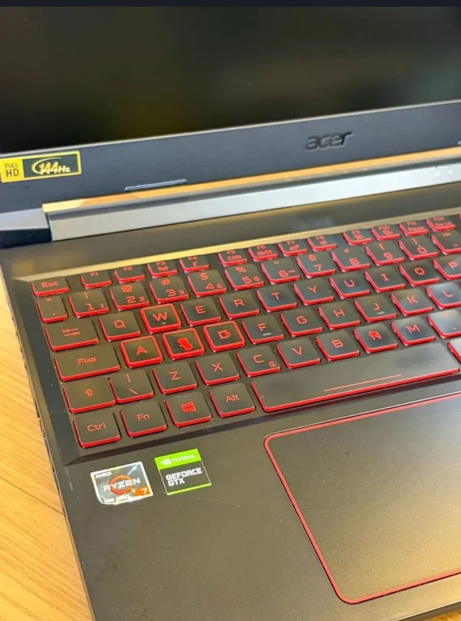 Acer nitro 5 Ryzen 7 GTX 1650 Ti - Foto 3