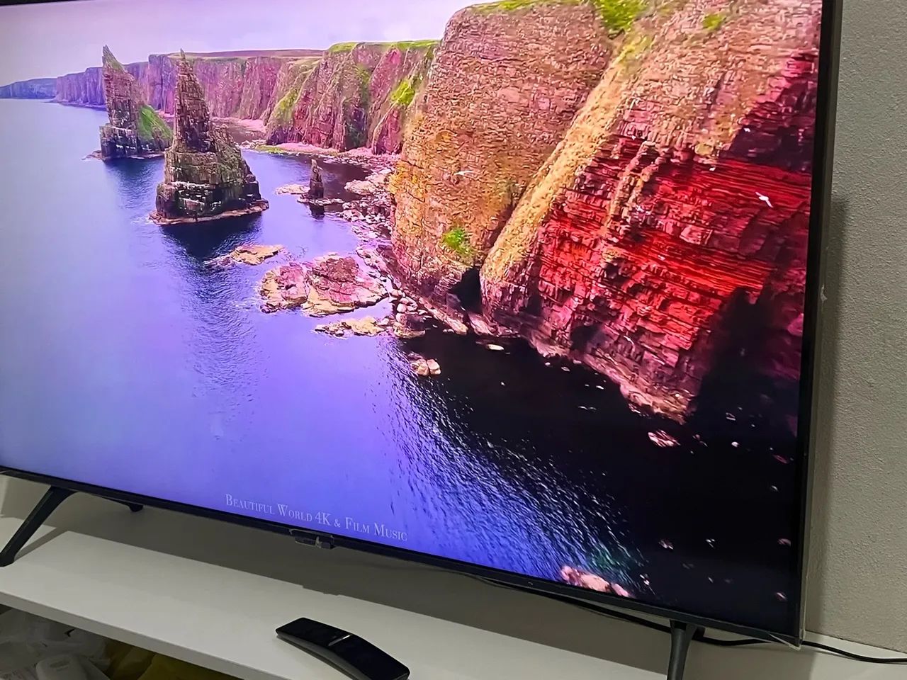 Tv Samsung 4k 43 polegadas semi nova  - Foto 2