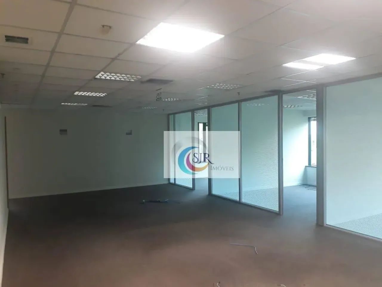 Conjunto comercial de 287,8 m², 10 vagas - Jardins - Foto 4