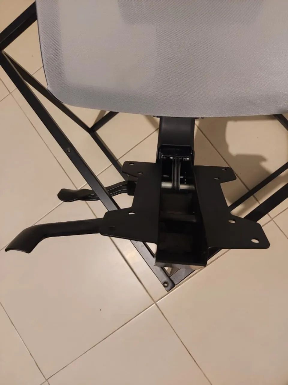 Mecanismo SRY da cadeira Yon Cavaletti - Funcionando perfeitamente - Foto 5