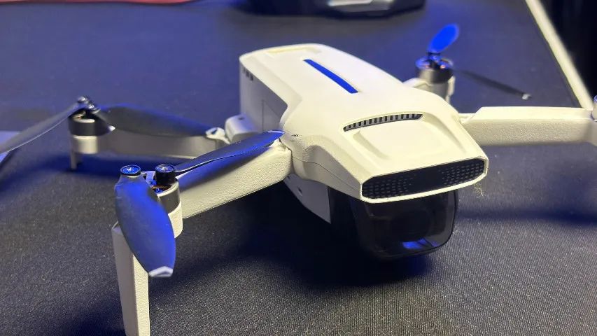 Drone FIMI X8 Mini Fly More Combo 4K + 2 Baterias ? Seminovo - Foto 2
