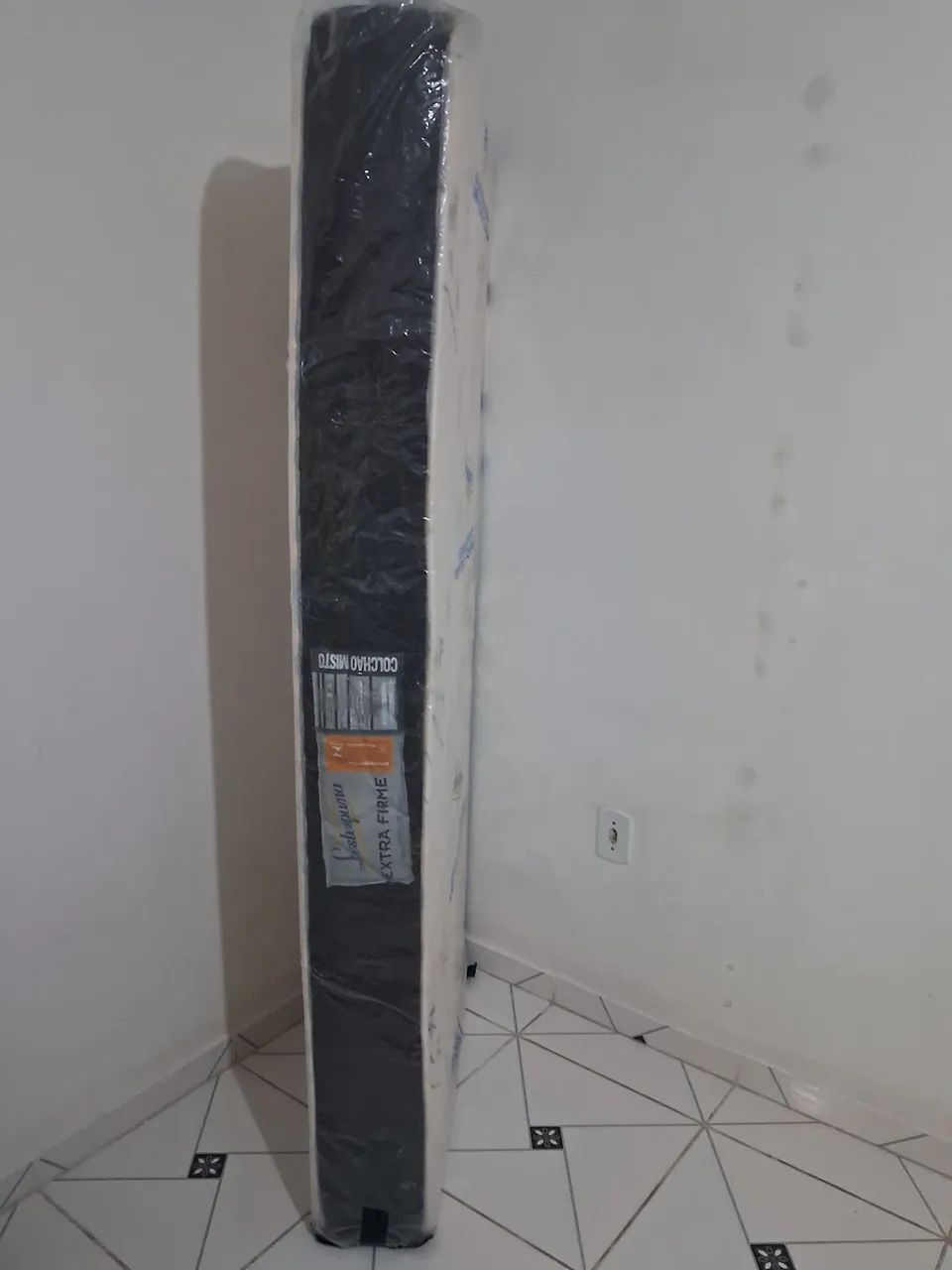 Colchão de solteiro seme novo - Foto 2