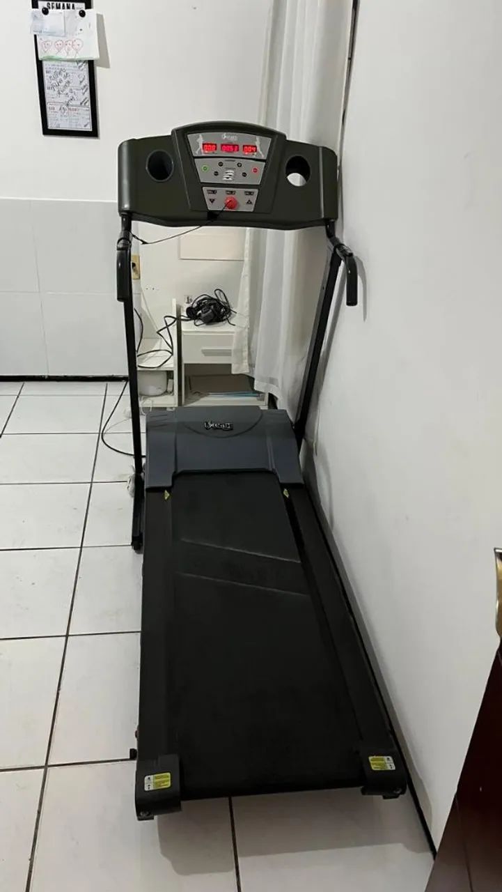 Maquina de musculação  - Foto 3