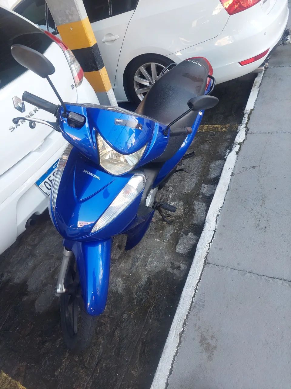Biz 125 azul
