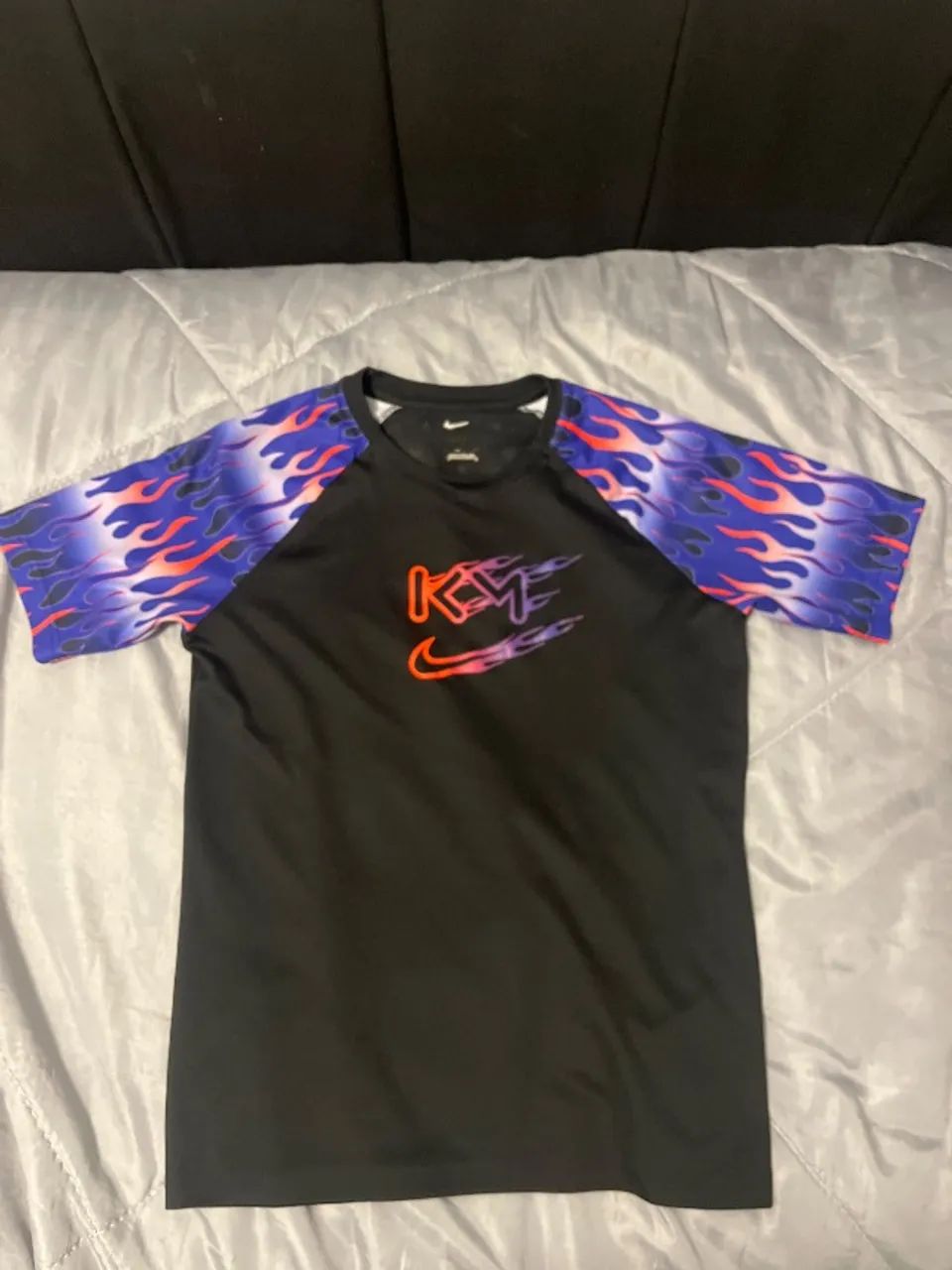 Camiseta Nike Mbappé Flame Edition - Tamanho P