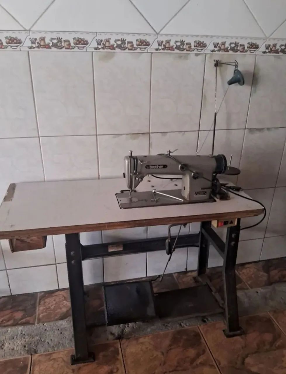 Máquina costura industrial Brother 