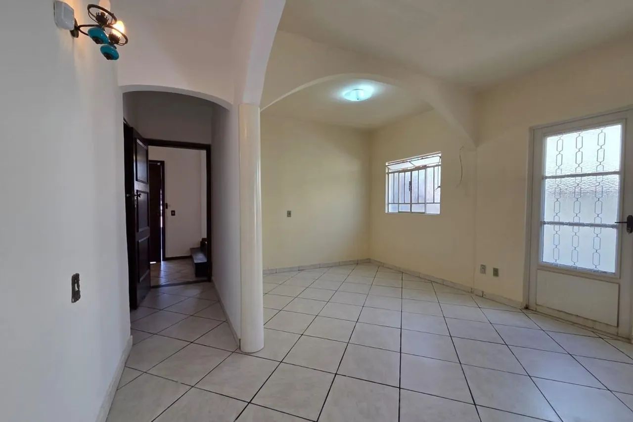 Casa à Venda - Dom Cabral, 4 Quartos, 222 m2 - Foto 2