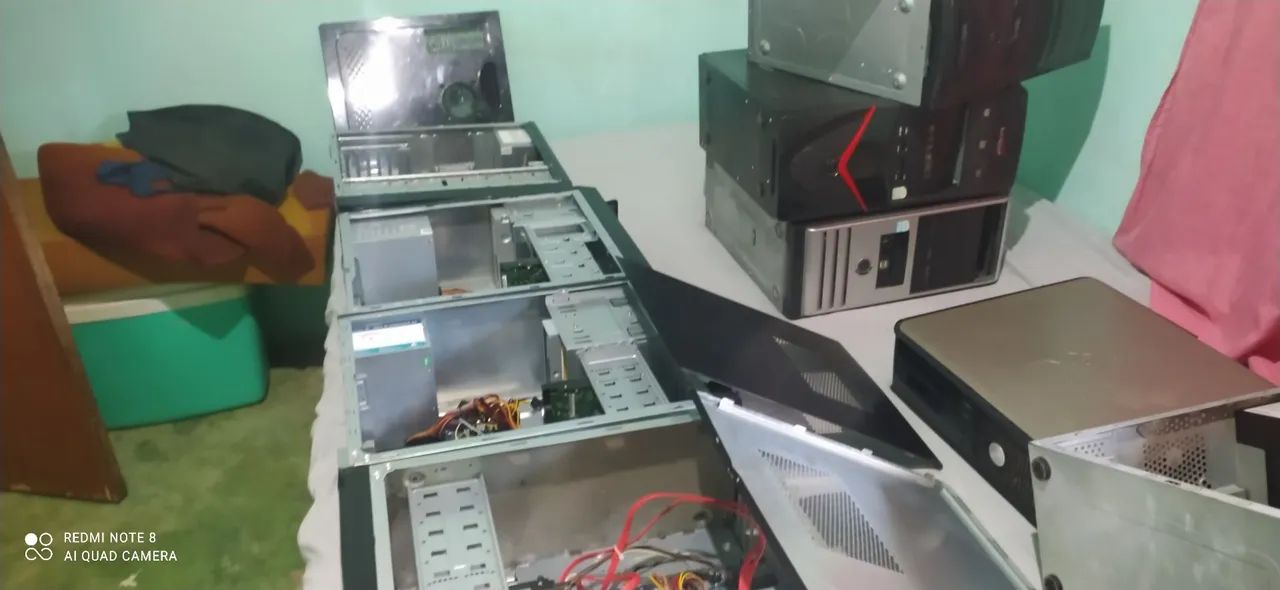 Vende se lote de computadore cpu pra retiradas de peças 