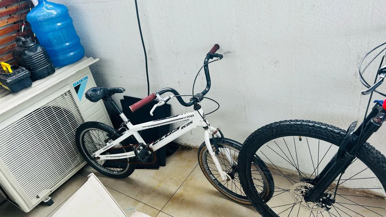 Bicicleta  - Foto 3