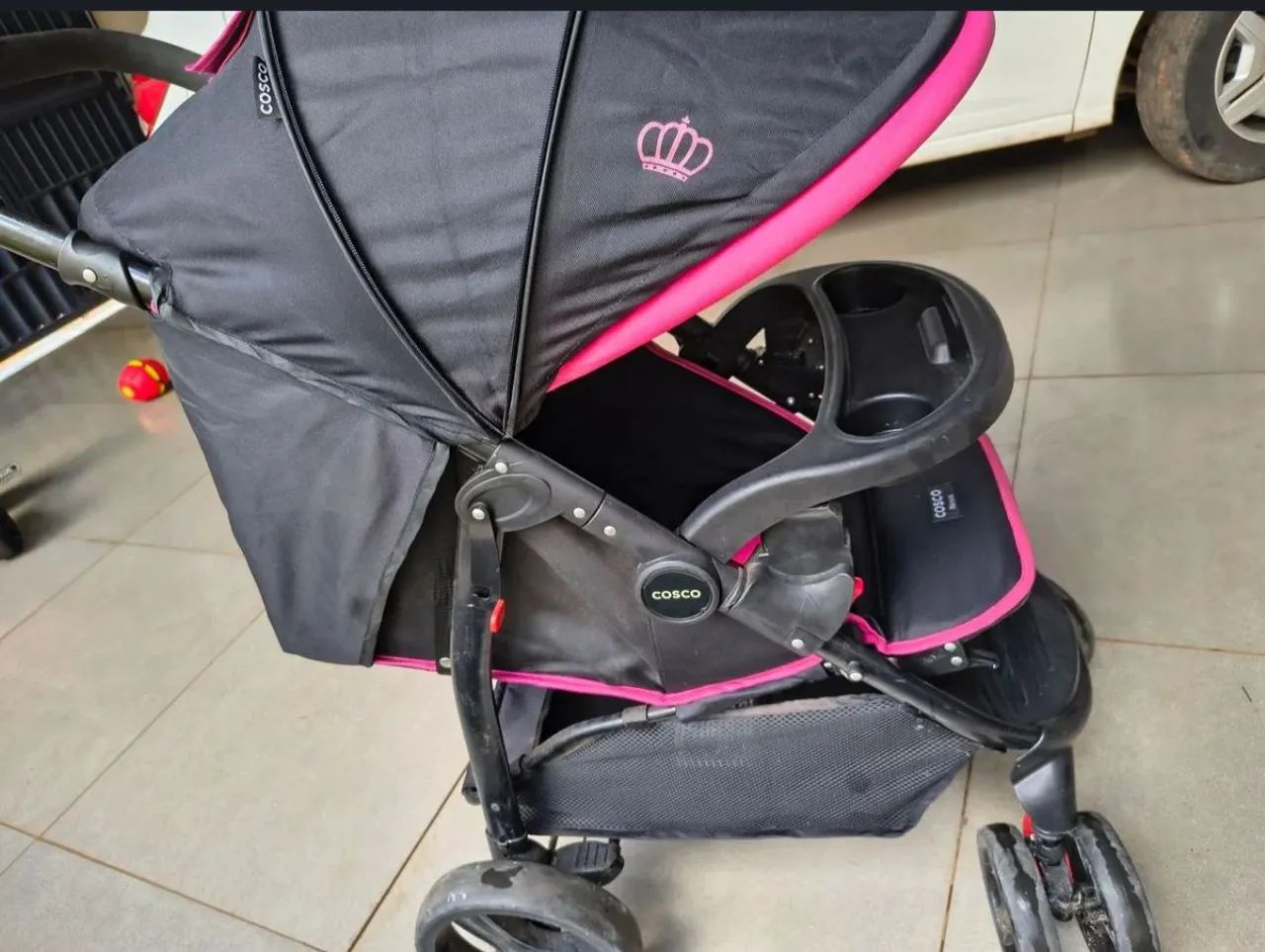 Carrinho de bebe Cosco 390,00 - Foto 2