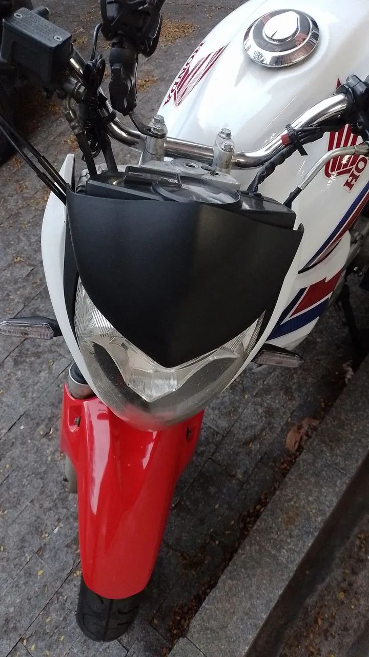 Vendo cb 300 2012  $ 11,000 - Foto 3