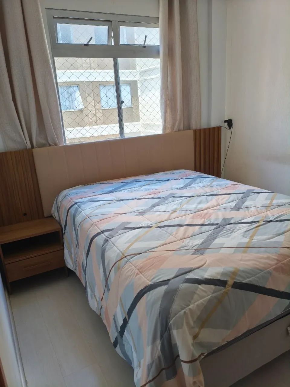 Cabeceira de cama com LED - Foto 2