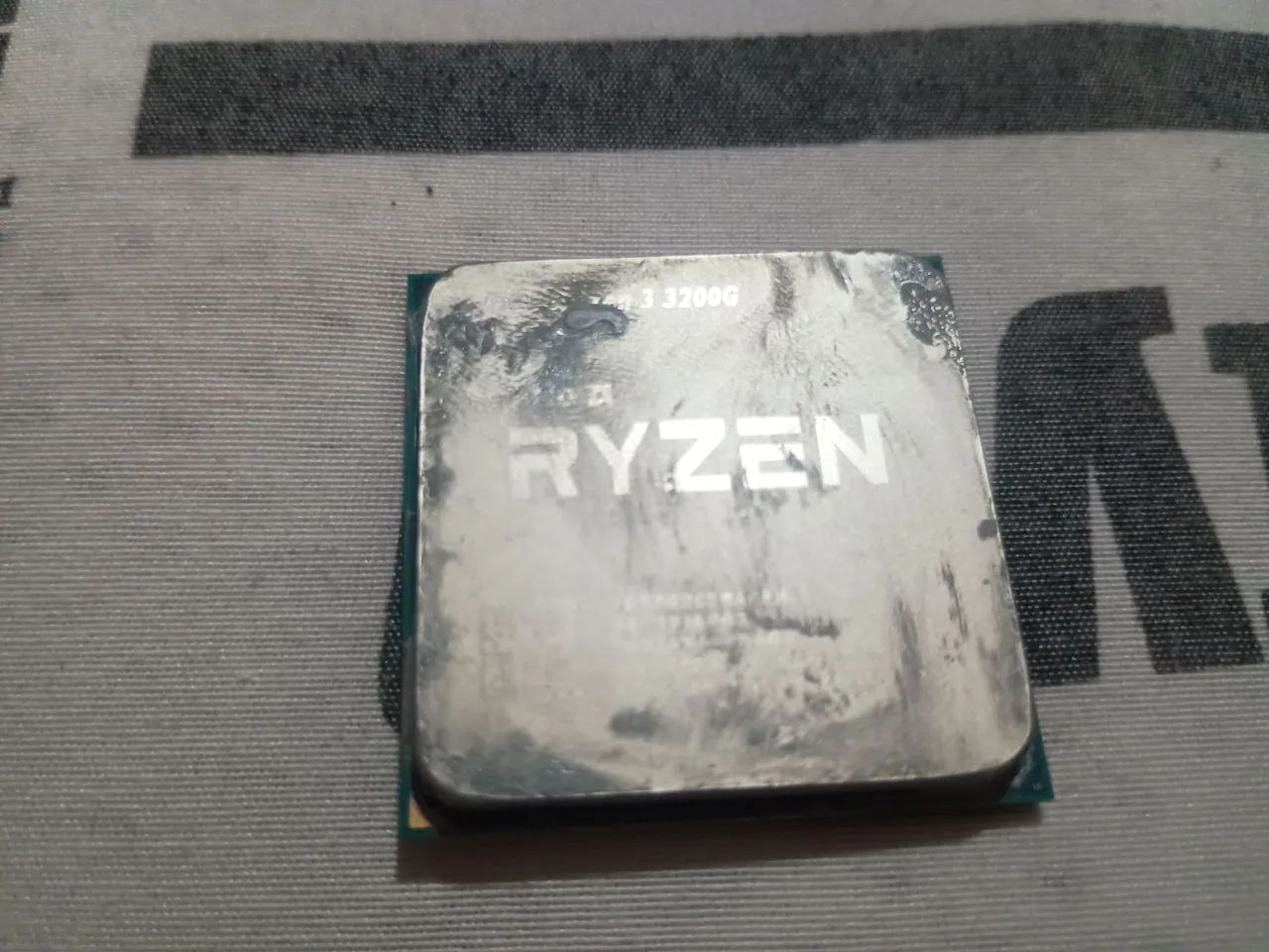 Vendo processador Ryzen 3 3200G - Foto 2