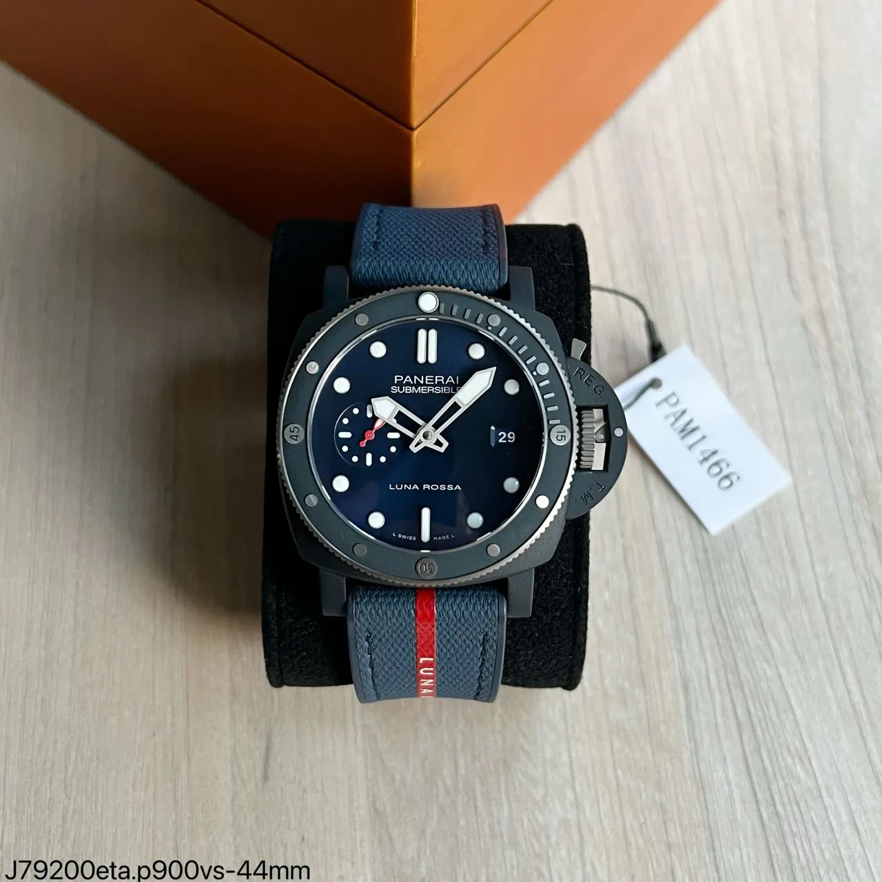 Relógio Panerai Submercible Luna Rossa PAM01466 eta s/c
