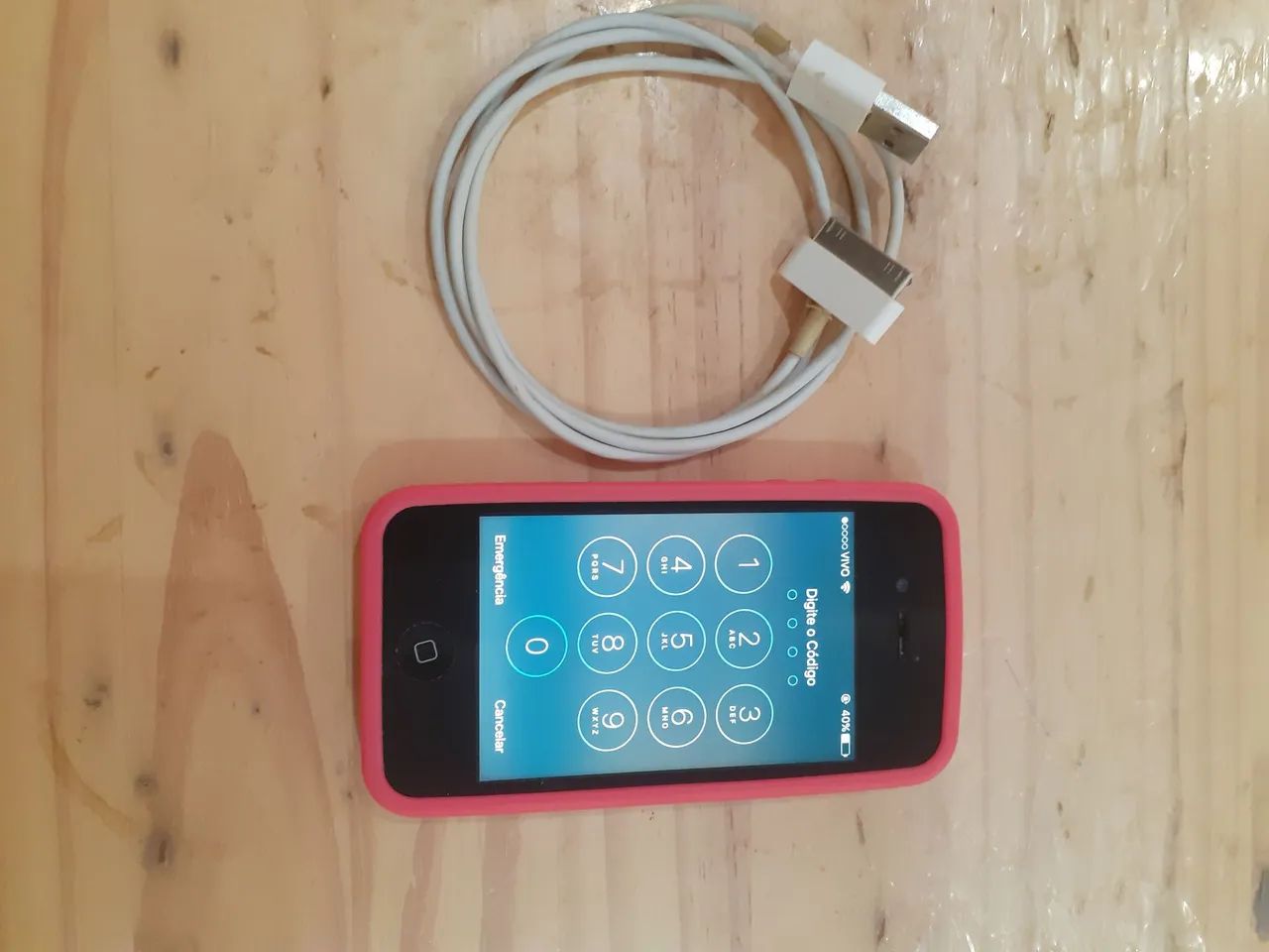 Vendo Iphone 4s - Relíquia - Nostalgia - Foto 3