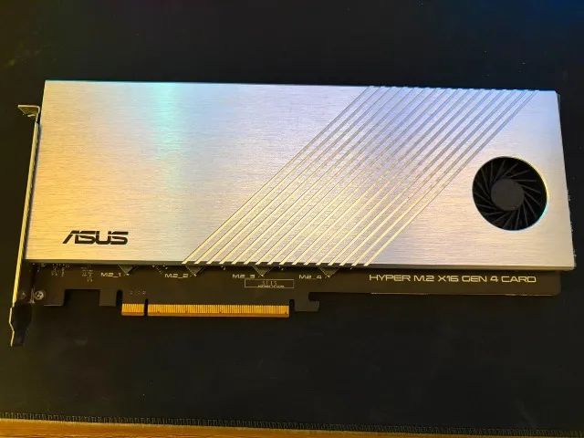 ASUS Hyper M.2 x16 Gen 4 usada - Foto 3