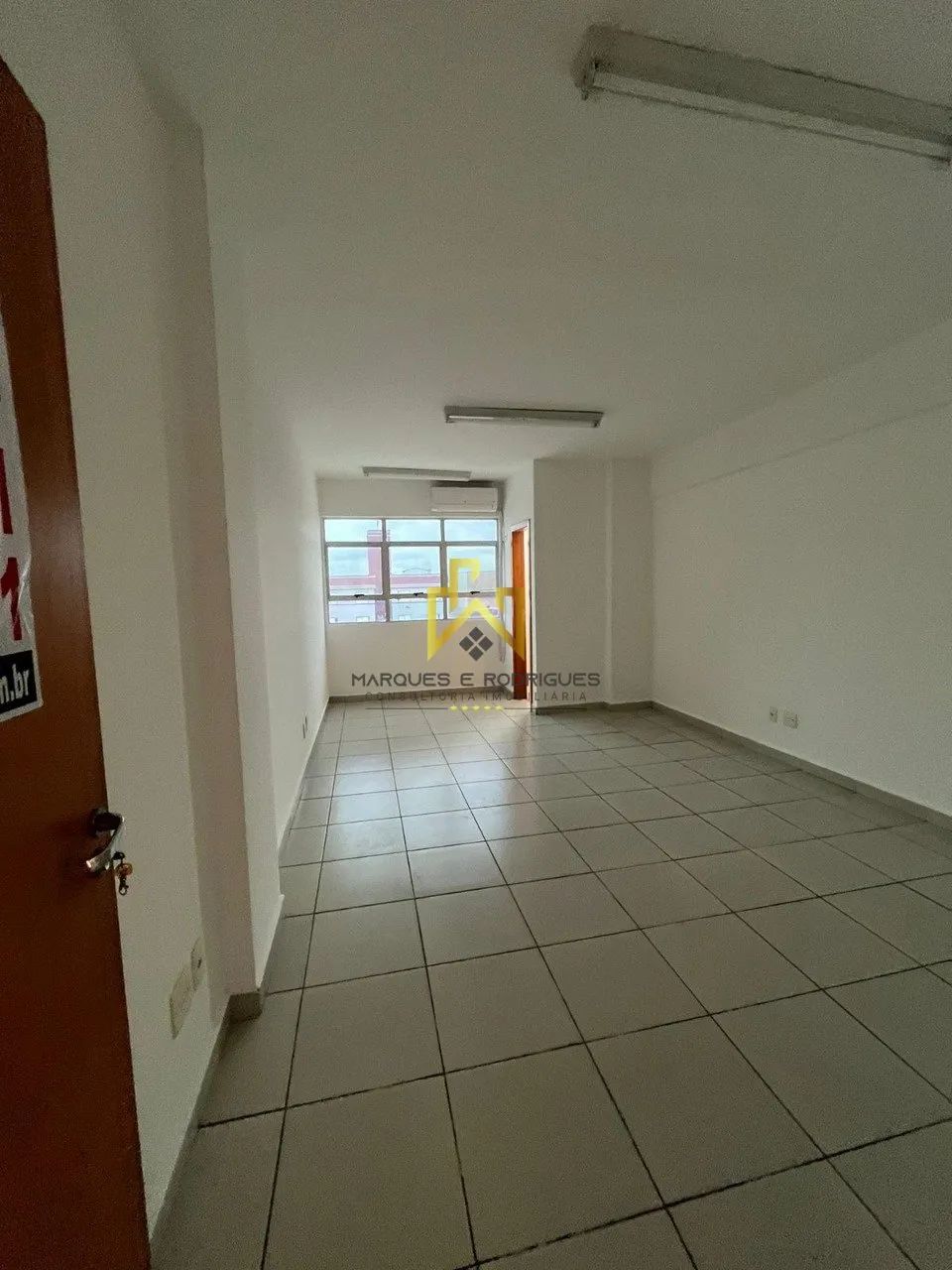Oportunidade para compra sala no Bairro Padre Eustáquio - Foto 3