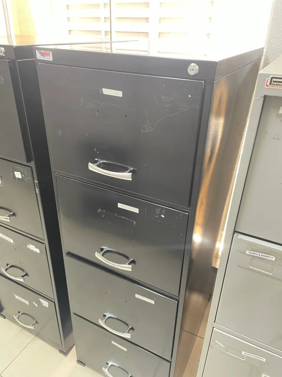 Arquivo Gaveteiro de pasta suspensa escritório - Foto 2