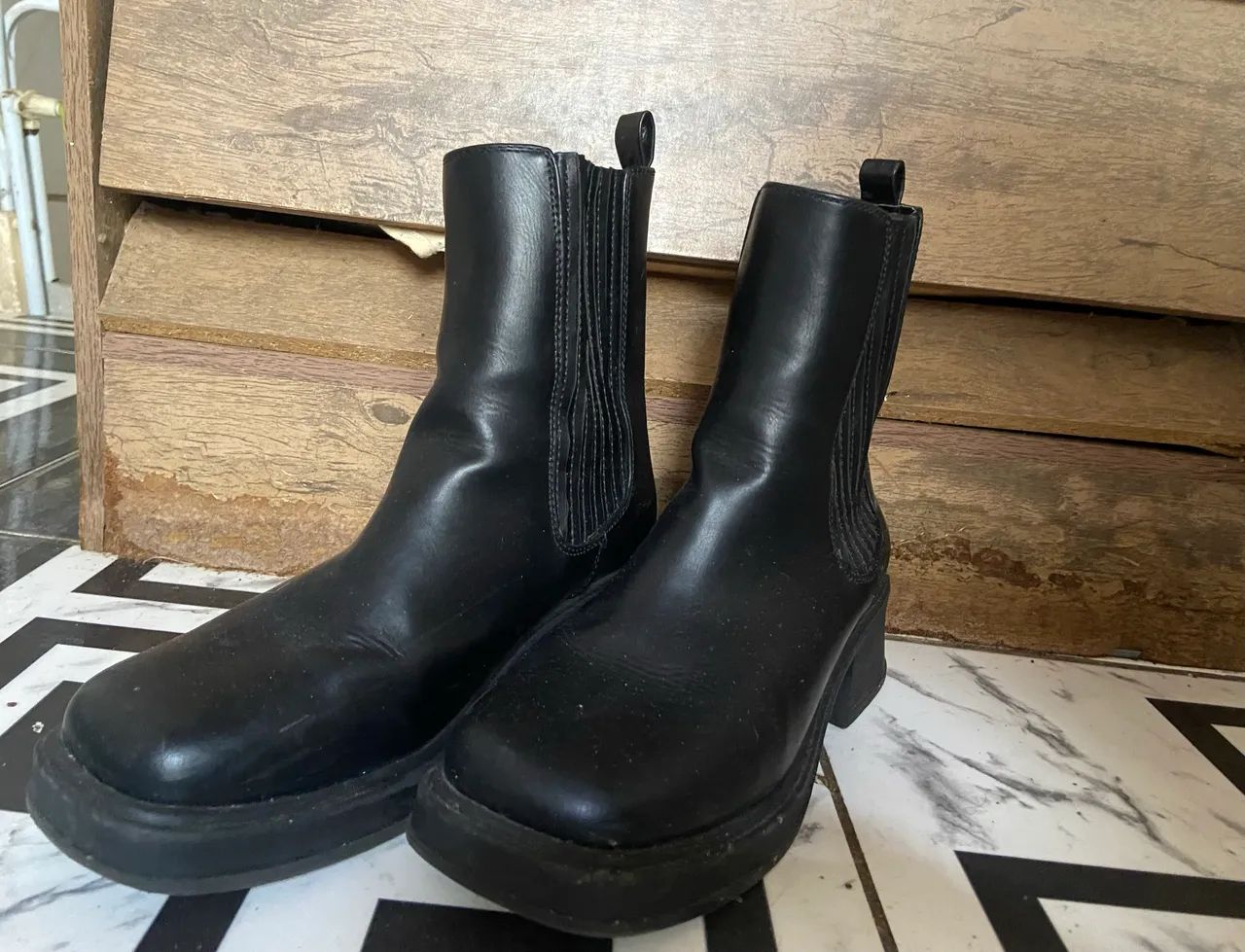 Bota de couro  - Foto 2
