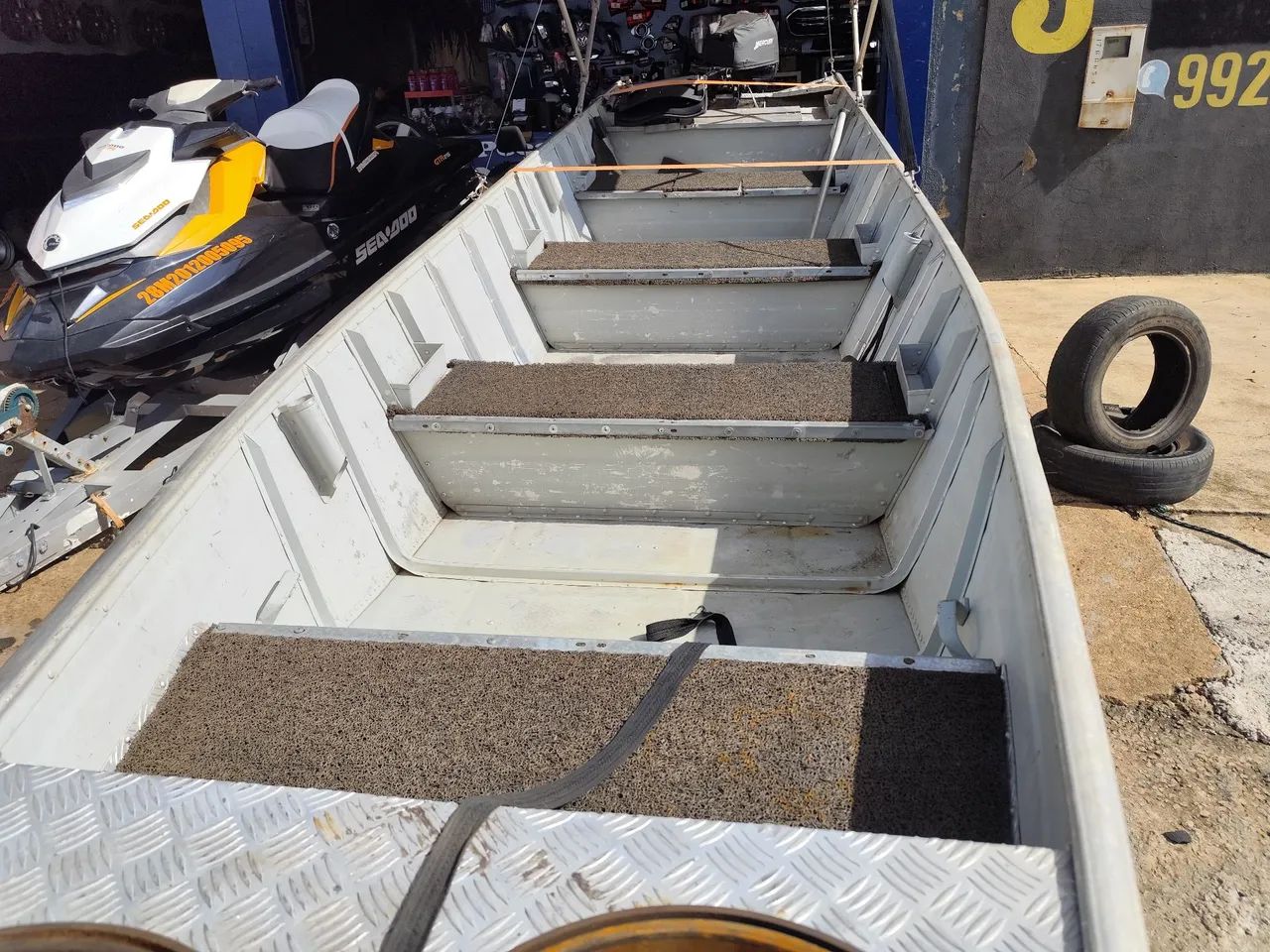 Barco 6m, motor e carretinha  - Foto 2