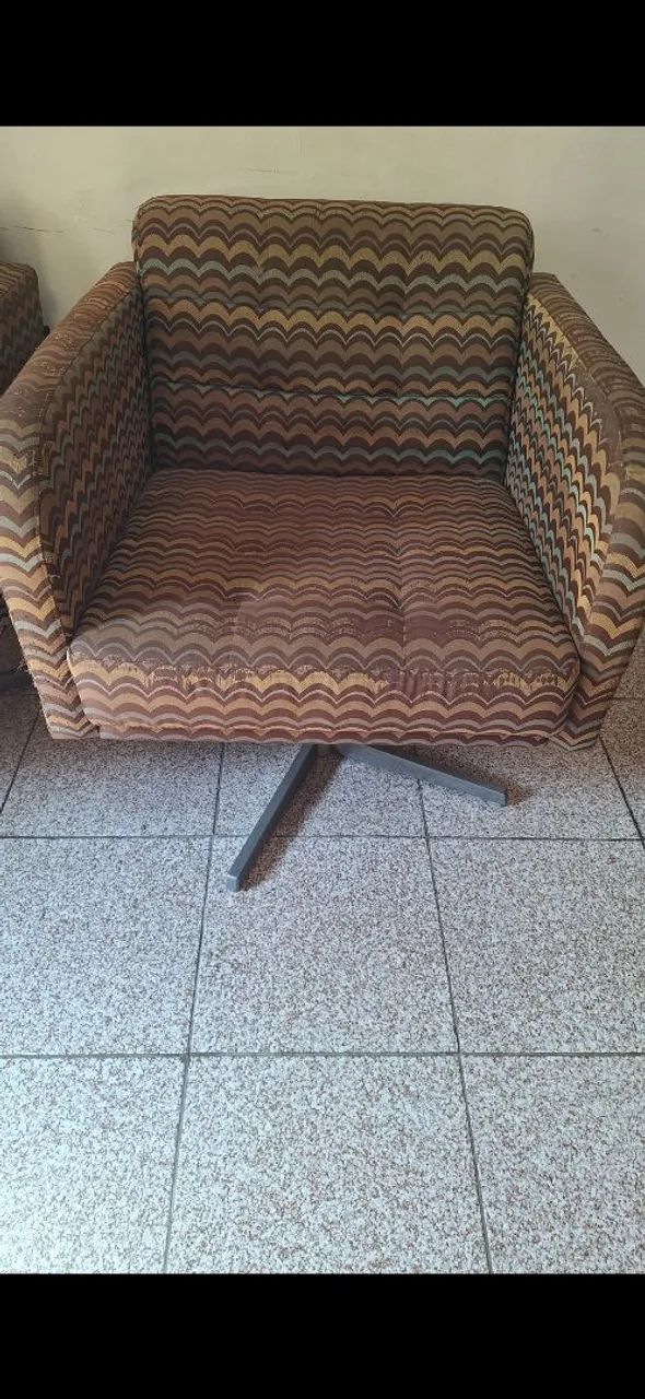 Vendo 2 Poltronas em bom estado - Foto 2