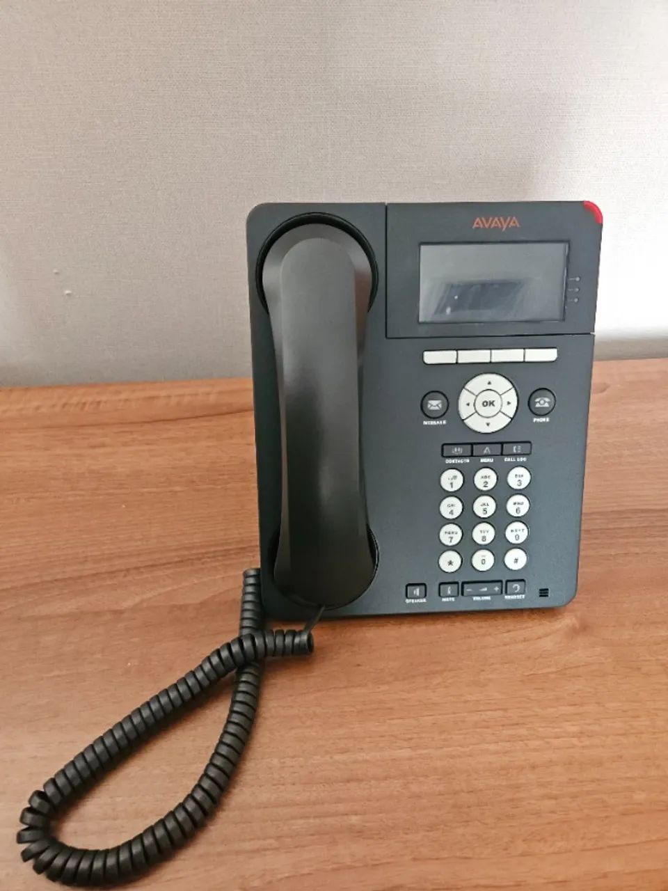 Telefone Avaya 9620