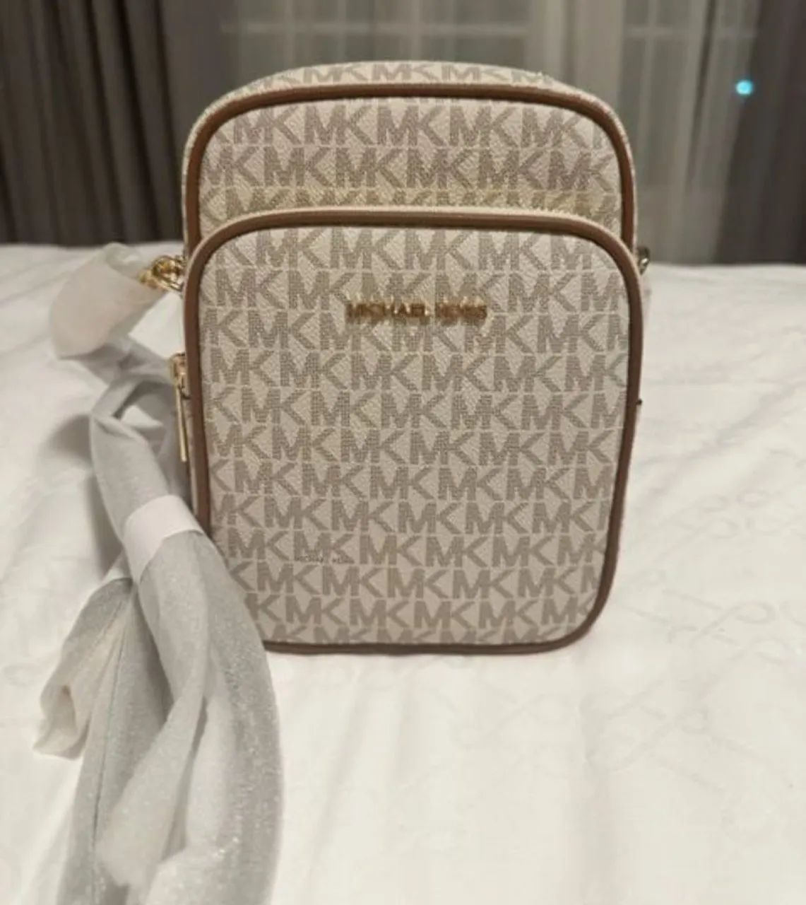 Bolsa michael kors monograma 