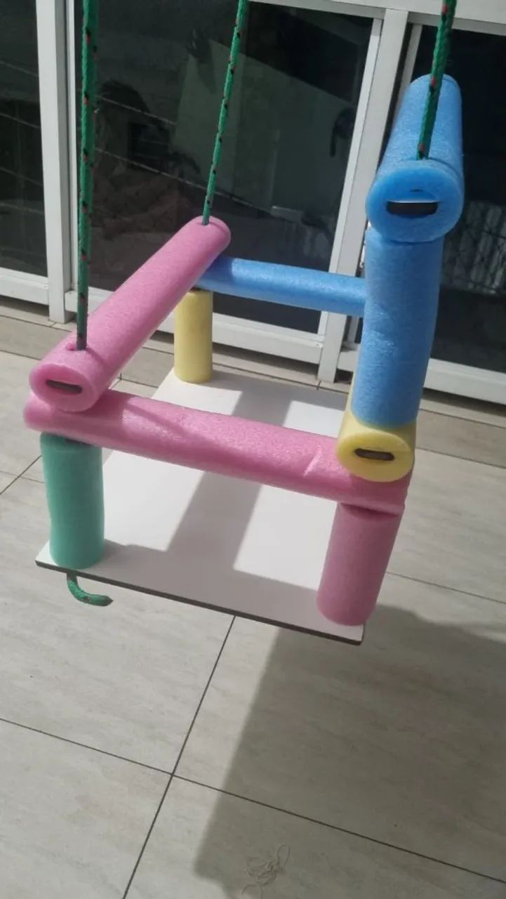 Balanço infantil revestido com espumas. - Foto 3