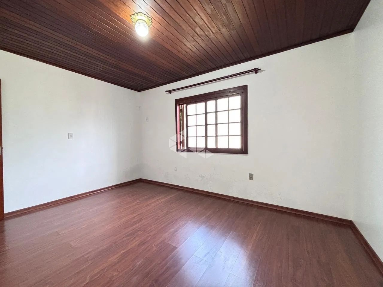 Casa com 04 dormitórios no Bairro Renascença - Foto 4