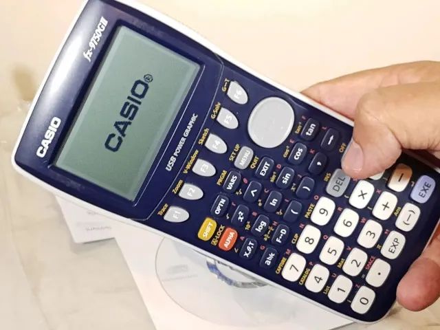 Calculadora gráfica Científica Casio fx-9750GII. Perfeita! - Foto 2