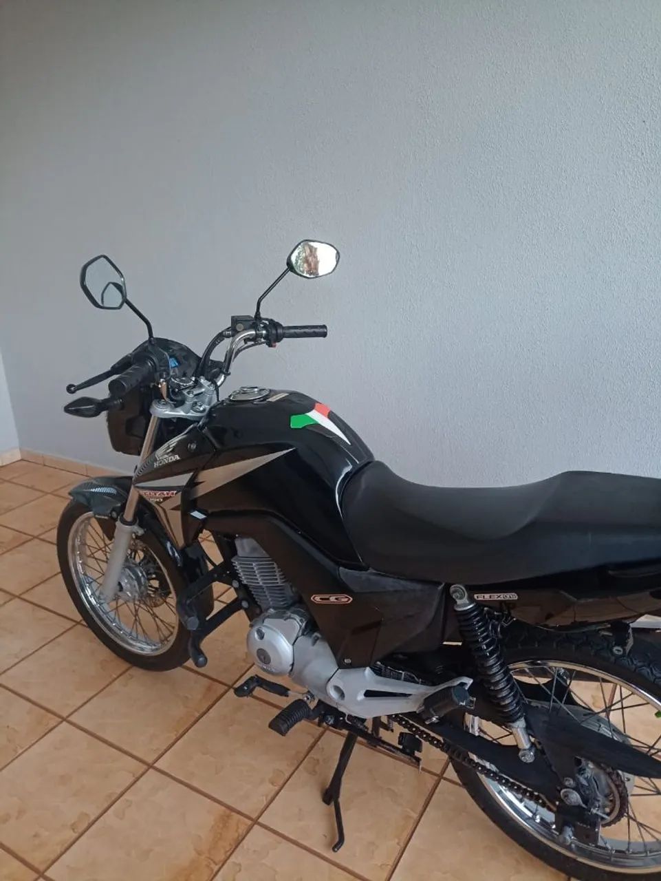 Titan 150 