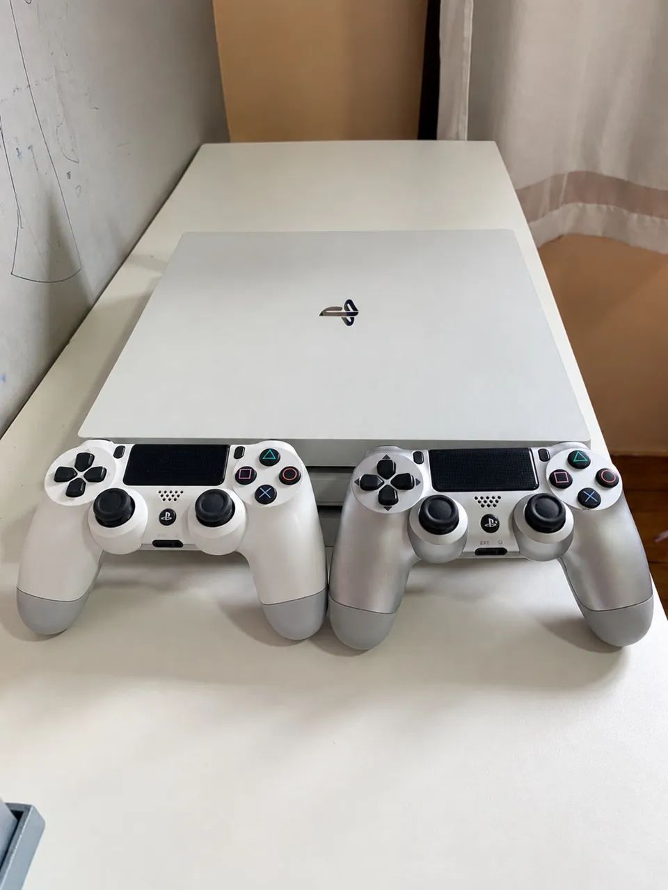 PS4 PRO 1TB VERSÃO LIMITADA - Foto 2