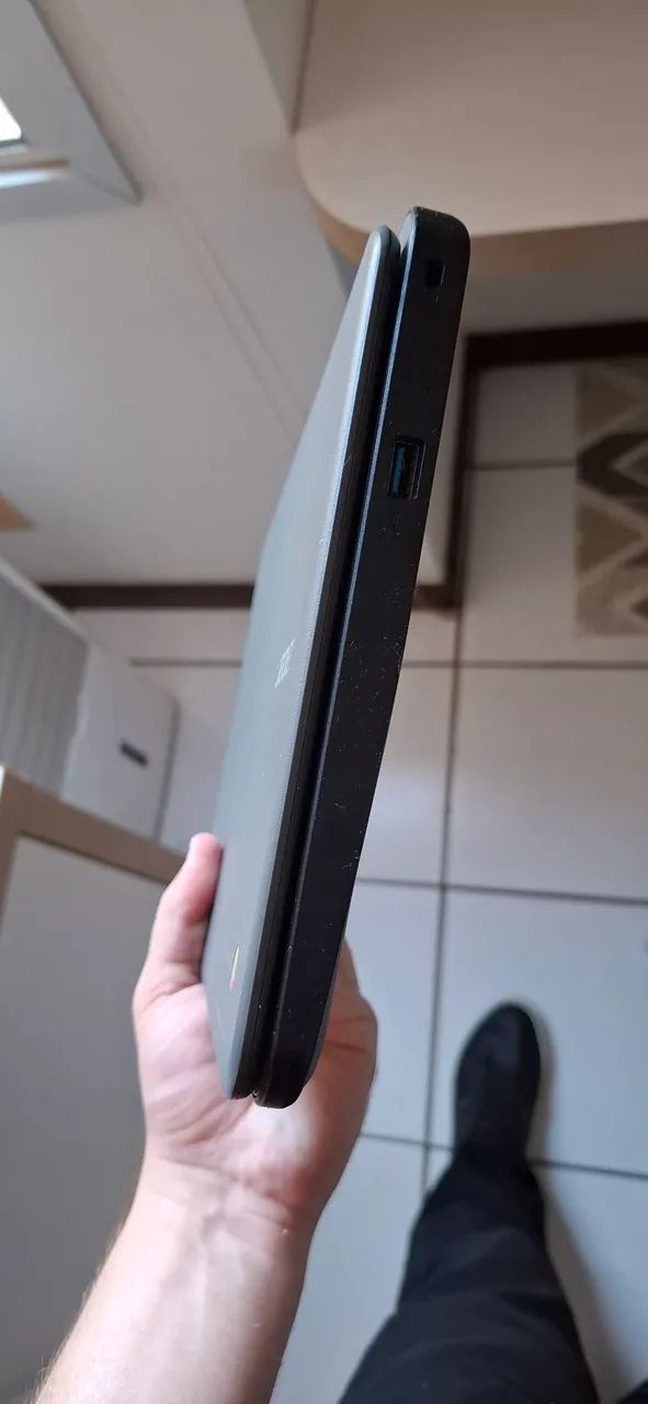 Chromebook Acer C731 Pouco usado - Foto 4